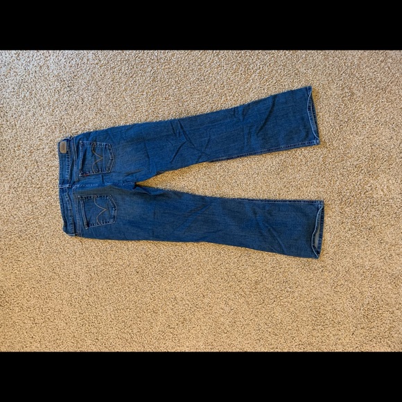 Levi’s slender boot cut jeans - Picture 3 of 3